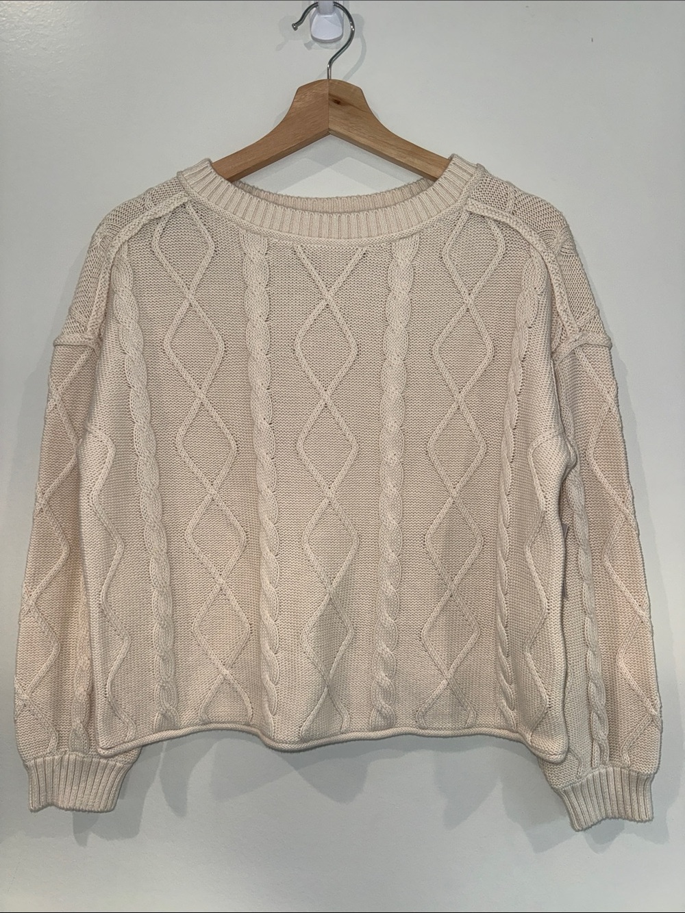 Old Navy Cream Over-sized Cable Knit Sweater - Kids, XL (14-16)